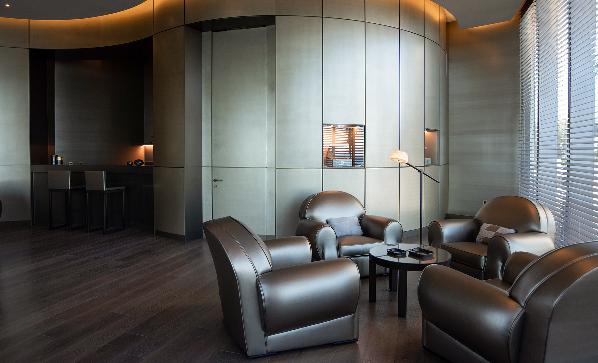 Armani Casa- where fashion and interior design coincide - KMP Furniture Blog