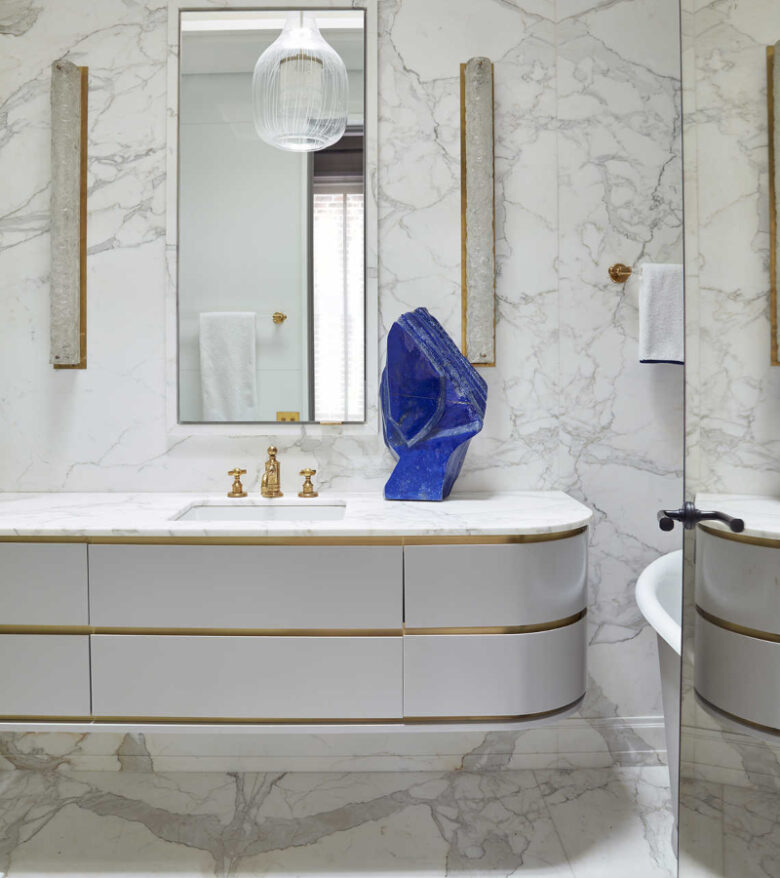 Keeping up with modern bathroom trends - KMP Furniture Blog